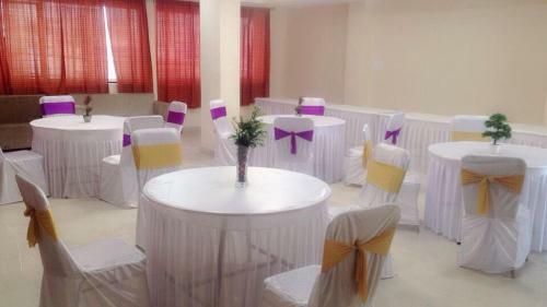 Hotel The Grand Empire