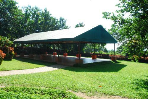 Hotel Sinclairs Retreat Dooars, Chalsa
