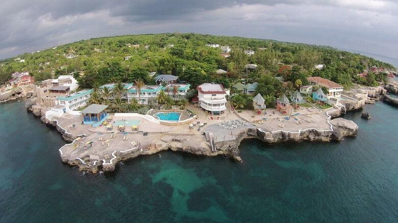 Hotel Samsara Cliff Resort & Spa