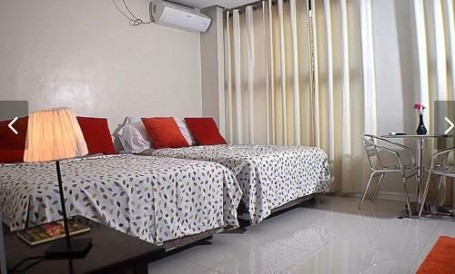 Hotel The Guest House Laoag