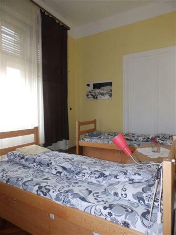 Hostel King