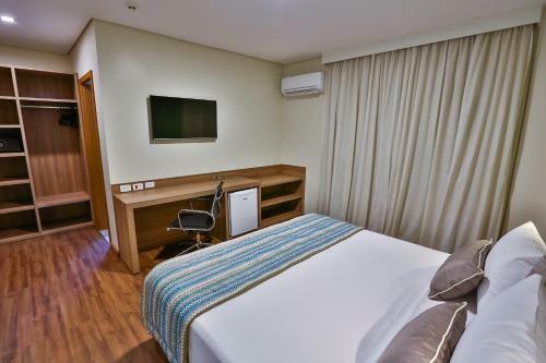 Hotel Comfort Mogi Gua�u
