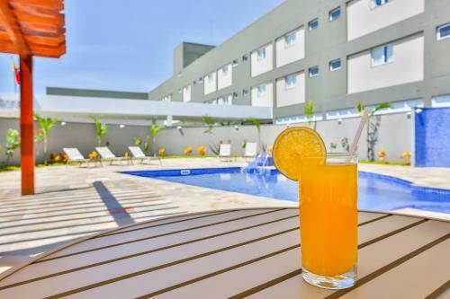 Hotel Comfort Mogi Gua�u