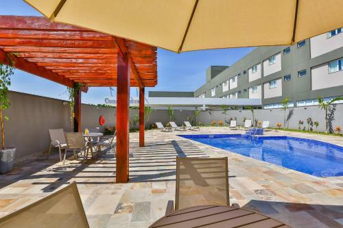 Hotel Comfort Mogi Gua�u