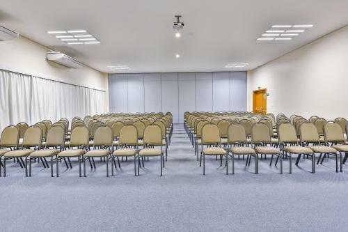 Hotel Comfort Mogi Gua�u