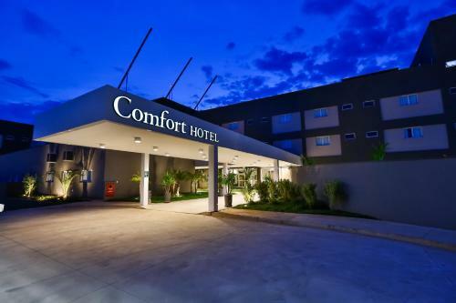 Hotel Comfort Mogi Gua�u