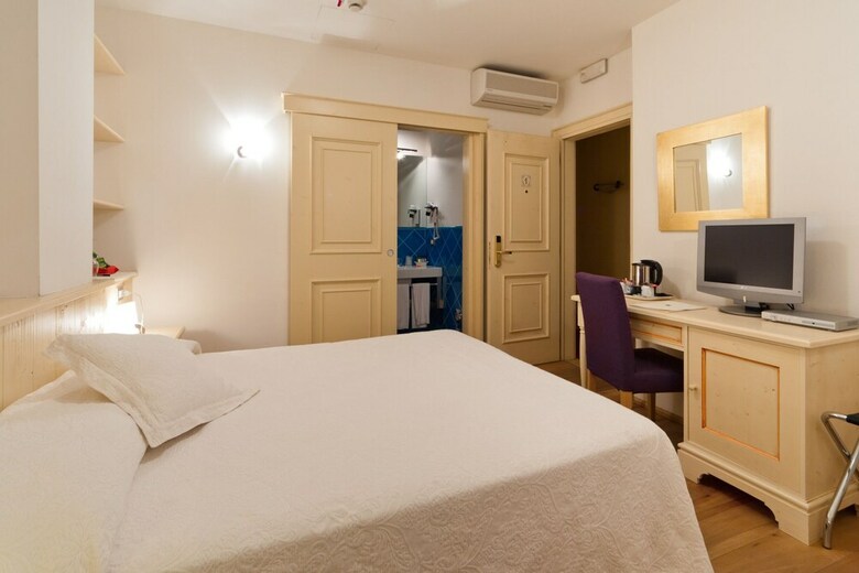 Bed & Breakfast Palazzo Trevi Charming House