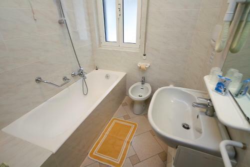 Villa Marina Apartments