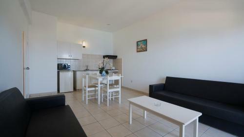 Konnos Bay Hotel Apartments