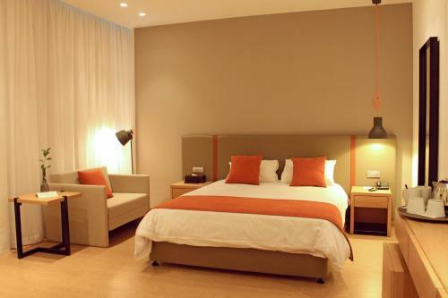 Crystal Springs Beach Hotel