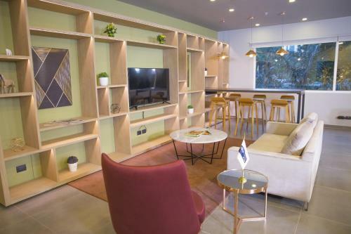 Hotel City Express Plus Medellin