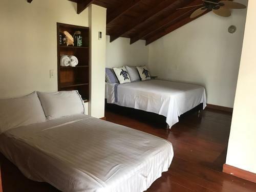 Hostal L'oceano Posada Nativa