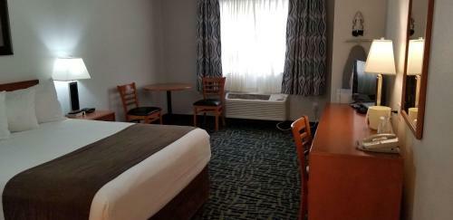 Surestay Plus Hotel By Best Western Lethbridge