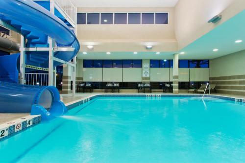 Holiday Inn Hotel & Suites Red Deer