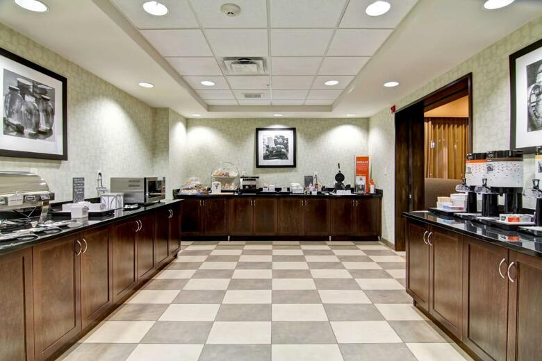 Hotel Hampton Inn & Suites Red Deer