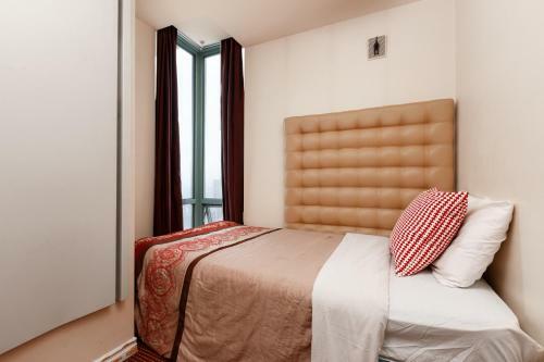 Cozy Apartment Near Minoru Park