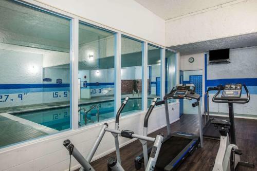 Hotel Howard Johnson By Wyndham Victoria