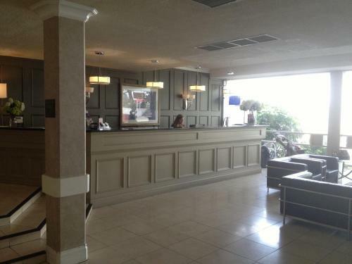Capital City Center Hotel