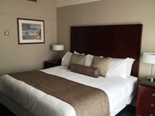 Capital City Center Hotel