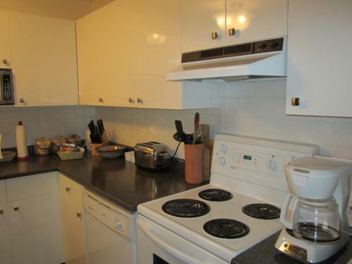 Bed & Breakfast Heathergate Cottage And Suites