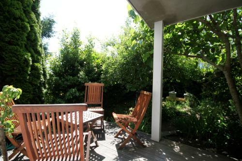 Posada Spinnakers Gastro Brewpub & Guesthouses