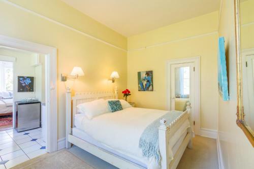 Bed & Breakfast Fairholme Manor Inn