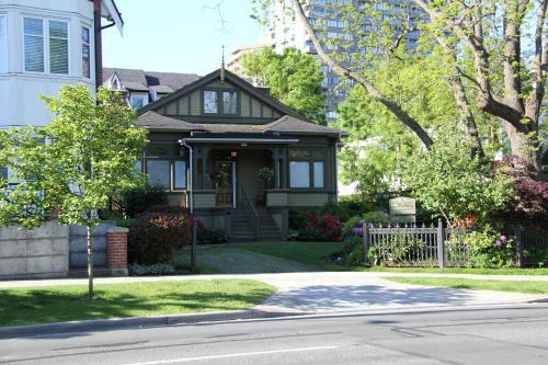 Robert Porter House Inn Bed & Breakfast
