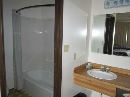 Hotel Airport Chalet