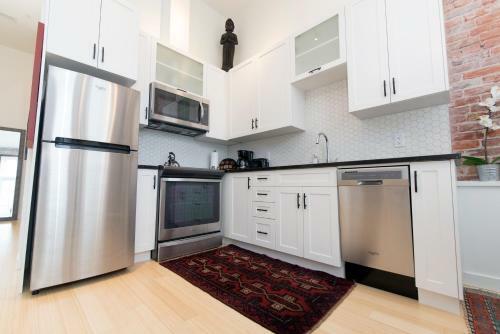 Apartamentos Lee Chong Luxury Vacation Rentals