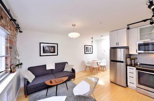 Apartamentos Lee Chong Luxury Vacation Rentals