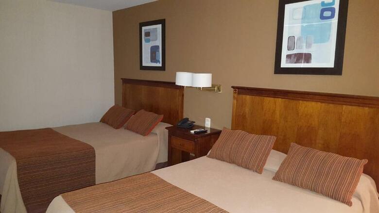 Howard Johnson Hotel & Spa San Pedro