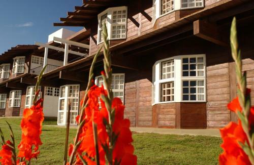 Lodge Caba�as Lago San Roque