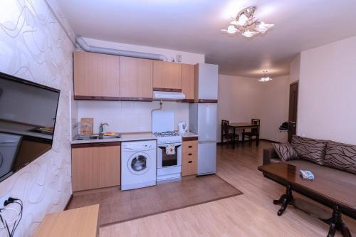 Armt Apartments At Sakharov Square Yerevan