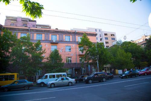 Park Apartments By Picnic