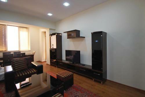 Freedom Apartments On Buzand Street