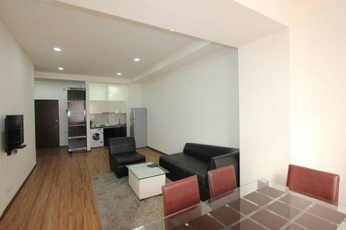 Freedom Apartments On Buzand Street