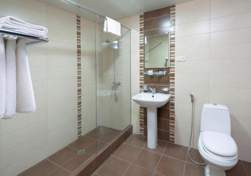 Hotel Ani Central Inn