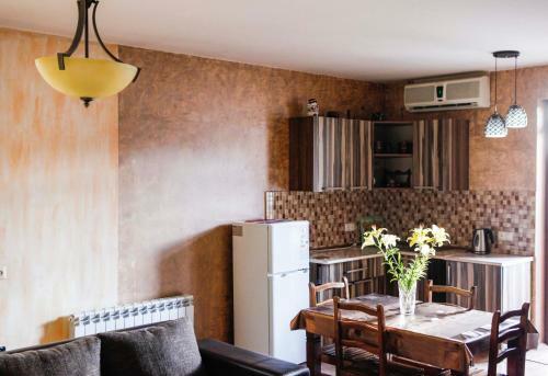 Hostal Mini-hotel ?ara Talyan And Tours