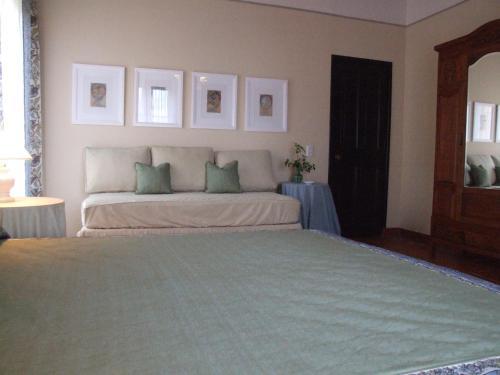 Hotel Estancia La Alameda