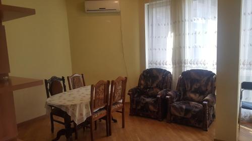 Apartment Mashtots Ave 3