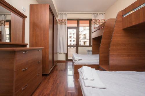 Armt Apartments Next To The Republic Square