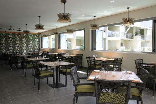 Hotel 1770 Lagoons Central Apartment Resort