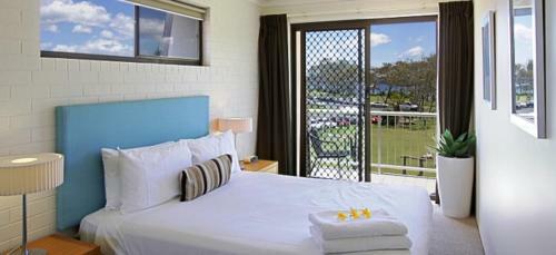 Aparthotel Main Beach Apartments