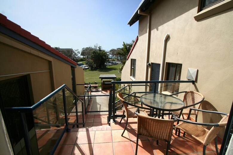 Aparthotel Byron Bay Beachfront Apartments