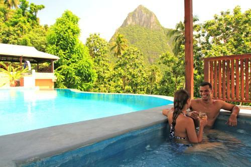 Hotel Stonefield Estate Resort
