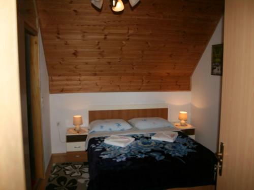 Hostal Adriana Guesthouse