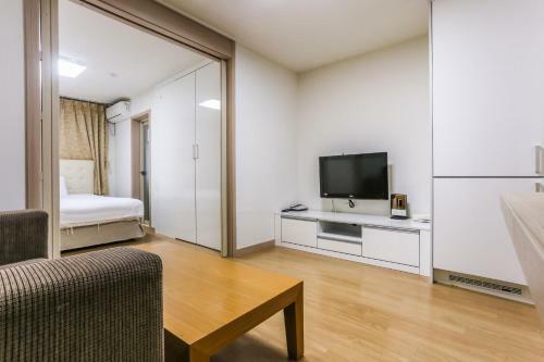 Aparthotel Jungmun Yegreen Residence Hotel