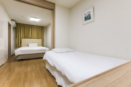 Aparthotel Jungmun Yegreen Residence Hotel