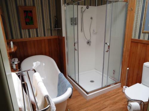 Astonleigh Villa Bed & Breakfast