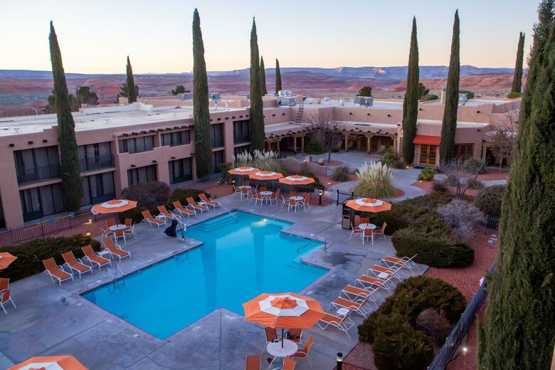Hotel Courtyard By Marriott At Lake Powell - Page